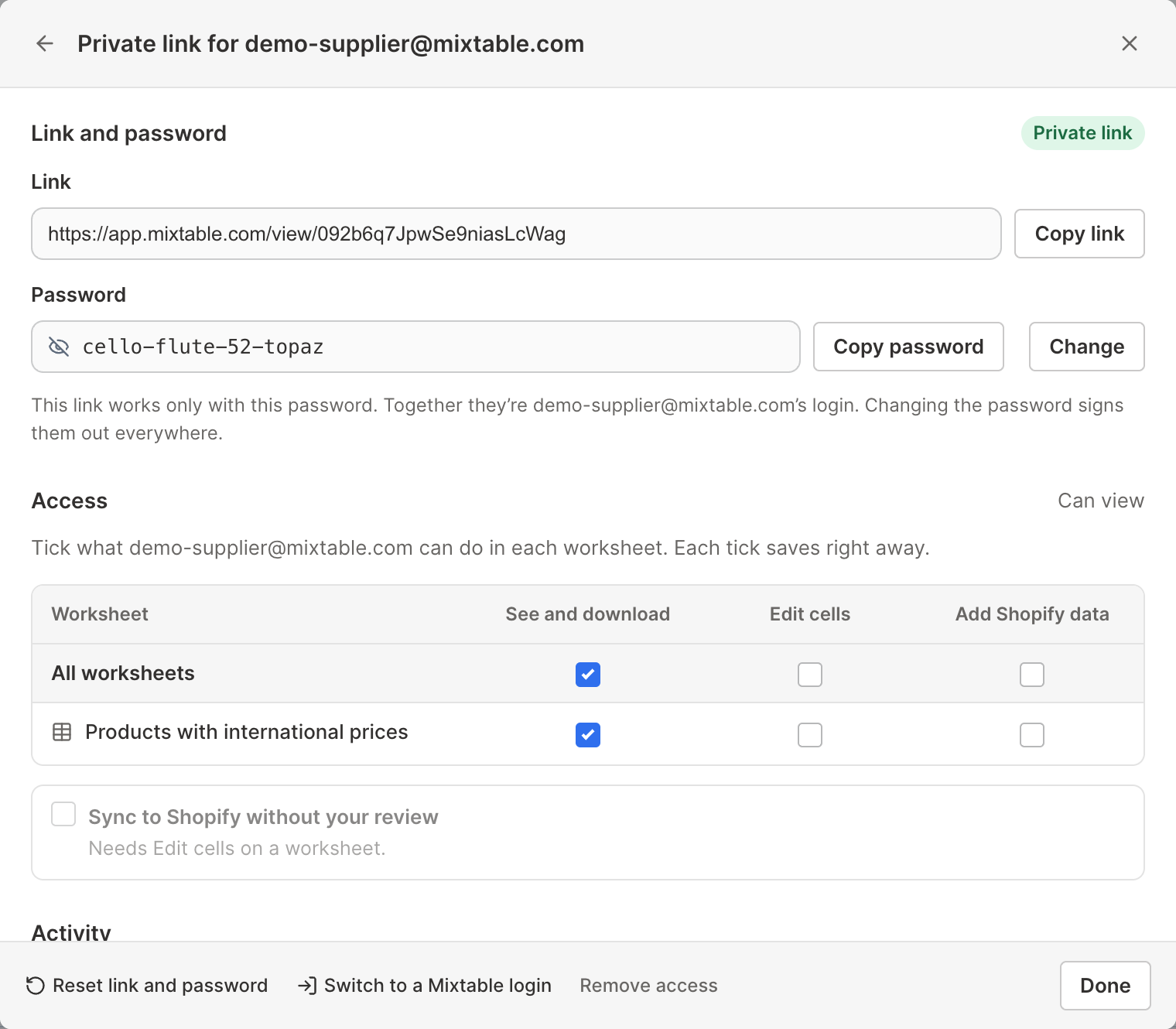 Private link details in Mixtable, with the link, its password, and per-worksheet access