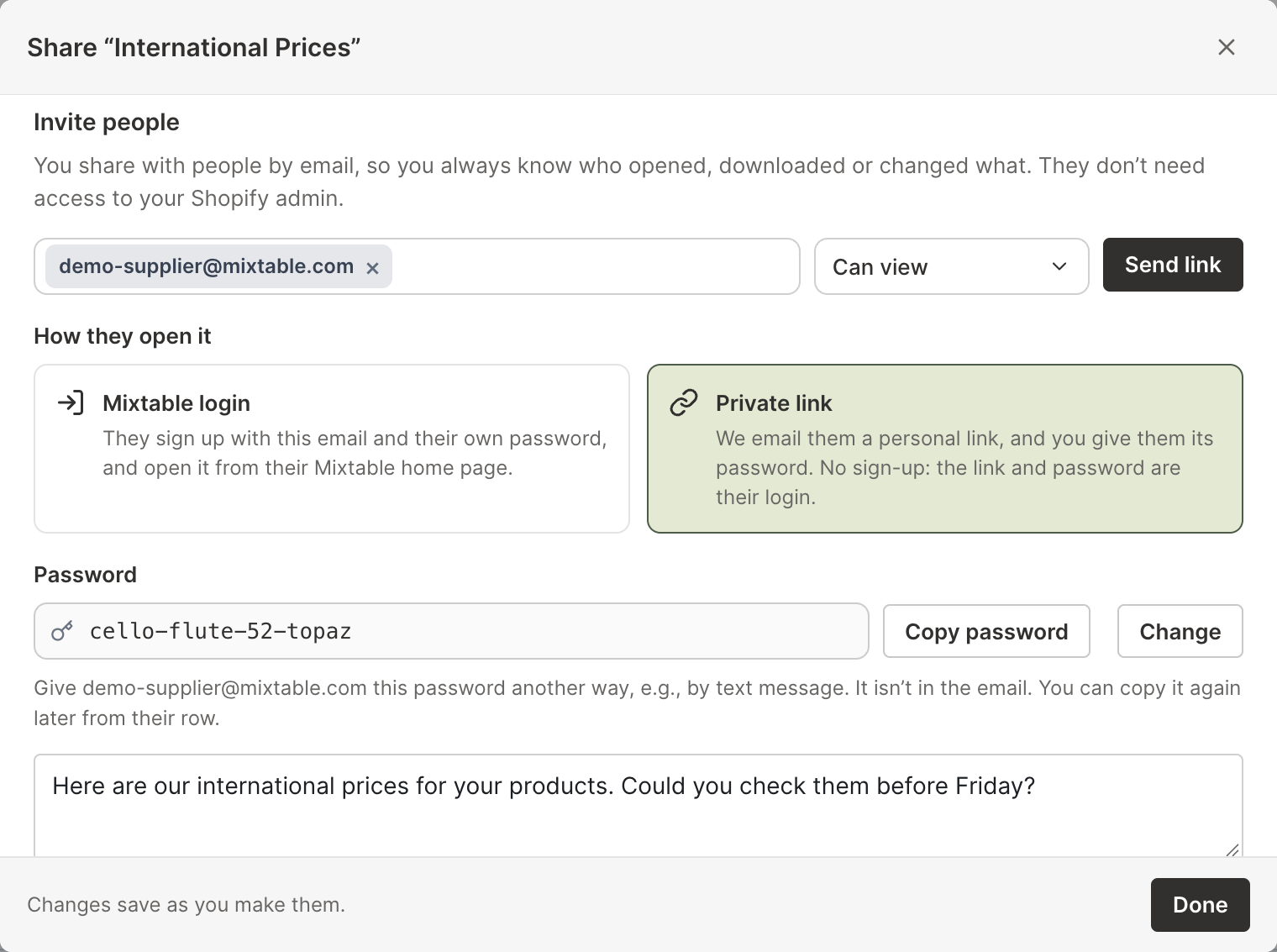 Private link chosen in the Mixtable Share window, with the suggested password and Copy password and Change buttons